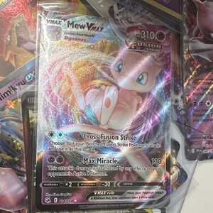 VMAX Mew VMAX Pokémon Card HP310